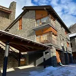 Aparthotel Areu Apartament 4*