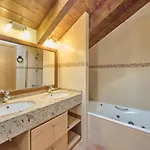 Aparthotel Areu Apartament