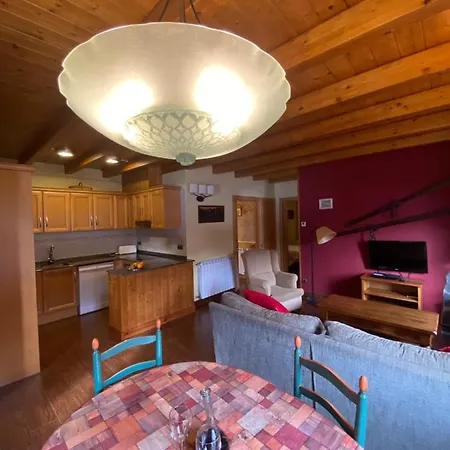 Appartement Aparthotel Areu Areu