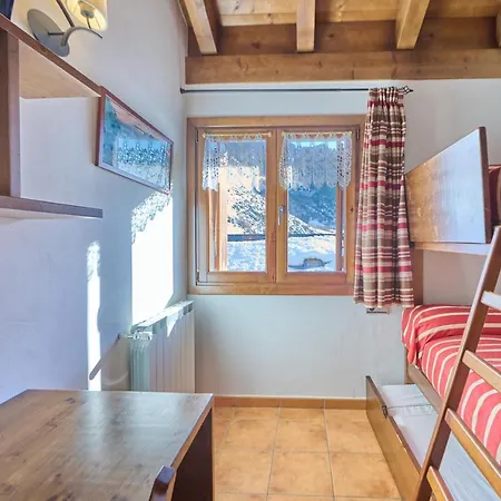 Aparthotel Areu Appartement 4*