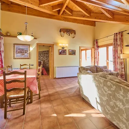 Aparthotel Areu 4* Areu