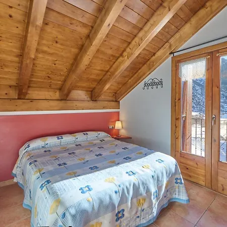 Aparthotel Areu Apartment 2*